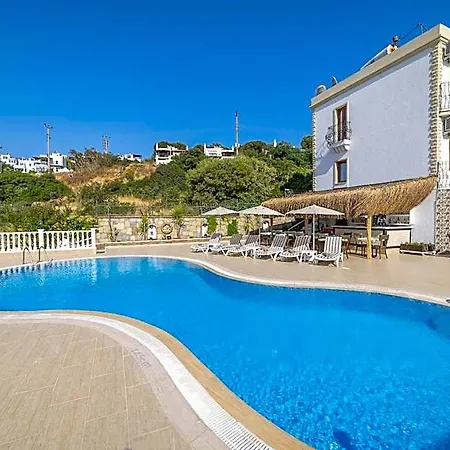 Ξενοδοχείο Queen Boutique 3*