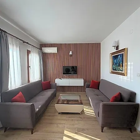 Queen Boutique Ξενοδοχείο 3*